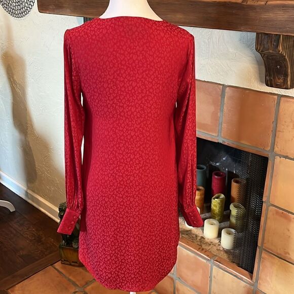 L’Academie, Size XS, Red Animal Print Long Cuffed Sleeve Mini Dress! - Picture 6 of 10